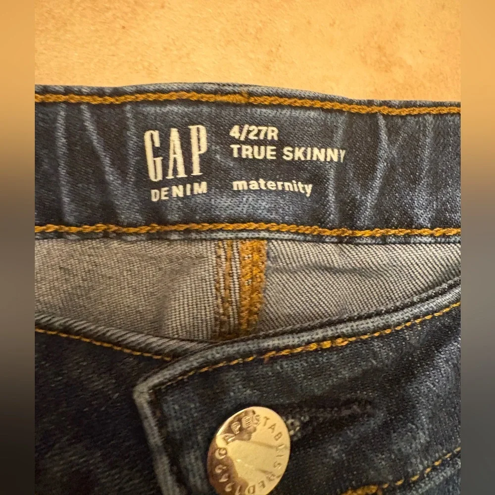 GAP Women's MaternityTrue Skinny Inset Panel Jeans Dark Wash Size 4/27